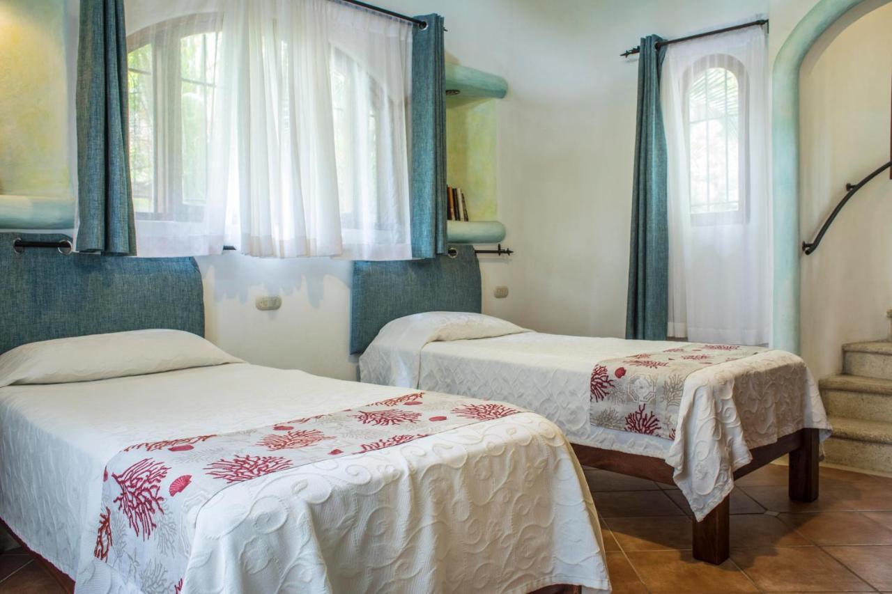 Villa Bruga En Samara Rocks ภายนอก รูปภาพ